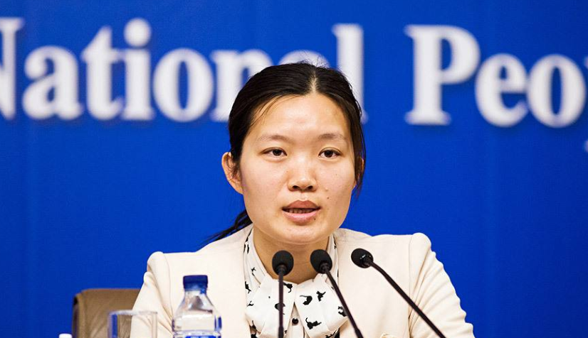 李佳琪定居上海。这种观点并不代表网络红人的地位